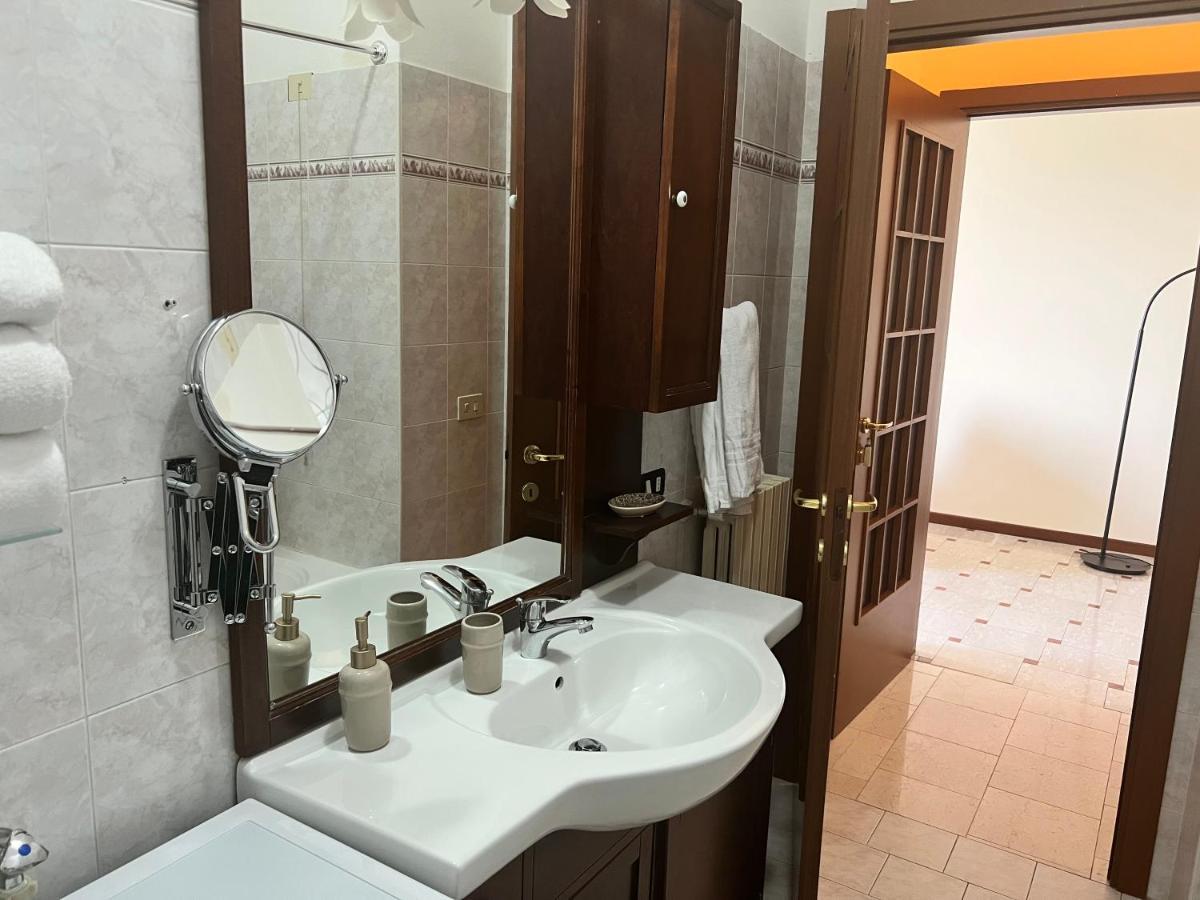 Appartamento Miralago สเตรซา ภายนอก รูปภาพ